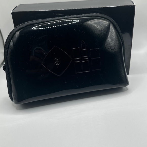 CHANEL Maquiliage Black Glossy Canvas Mini Make Up-Case Cosmetic - Picture 2 of 5
